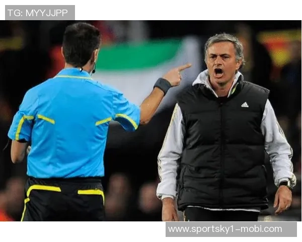 老詹连续两场逆转局势41岁依然强势贡献3088表现令人惊叹